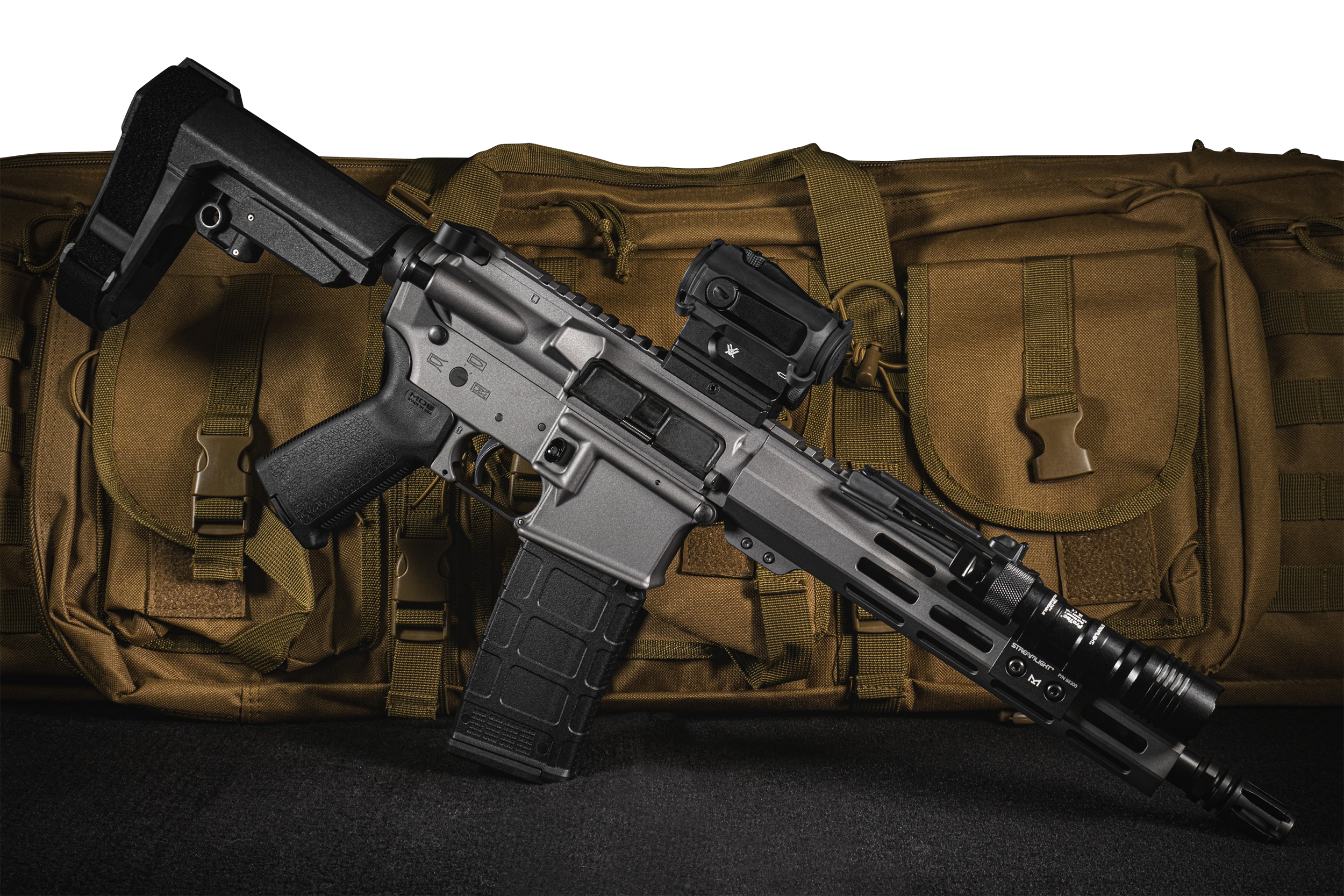Shark Coast Tactical(R) - SCC04052GNB-P - Grey Night Bundle 5.56 NATO 10.5" Semi Auto 30+1 Gray/Black Pistol